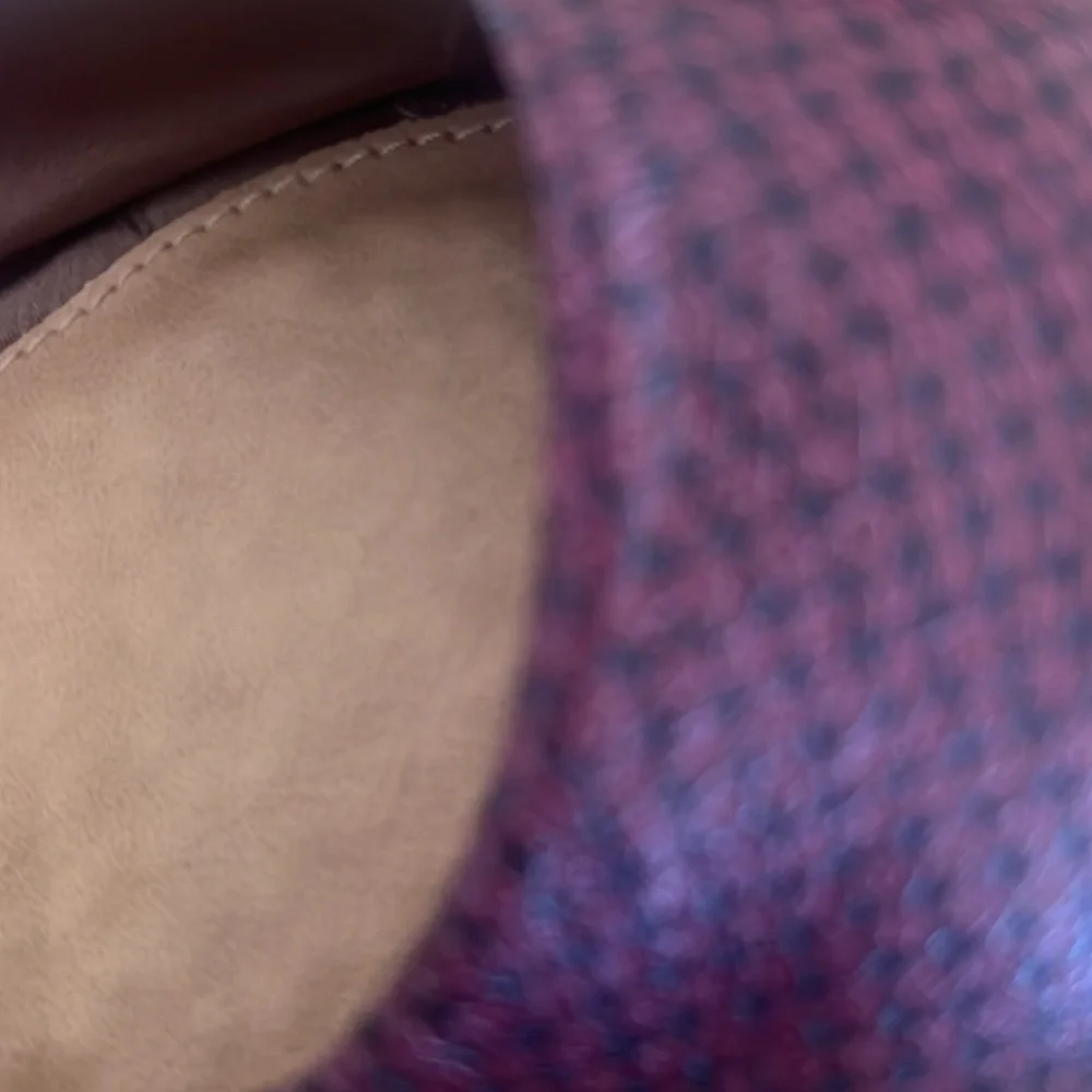Hush puppies, Elegant Plum Wedge Shoes